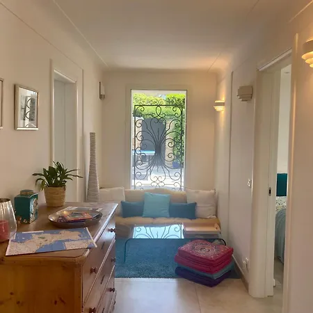 Clair Matin - - Sea View - Pool - Sauna - * أنتيب