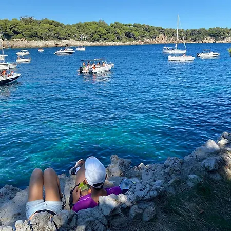 Clair Matin - - Sea View - Pool - Sauna - فيلة *