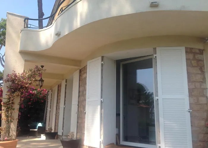 Clair Matin - - Sea View - Pool - Sauna - * Antibes